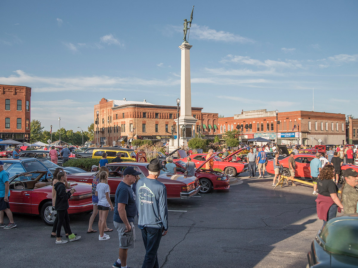 Cruise to the Monument